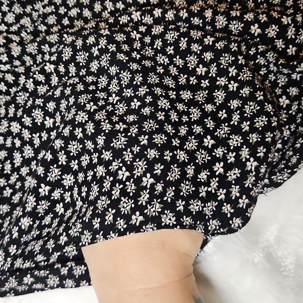 Aeropostale Black and White Floral Romper - Picture 7 of 12